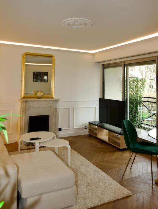 Parisian Style Apartment Maisons-Alfort Dış mekan fotoğraf