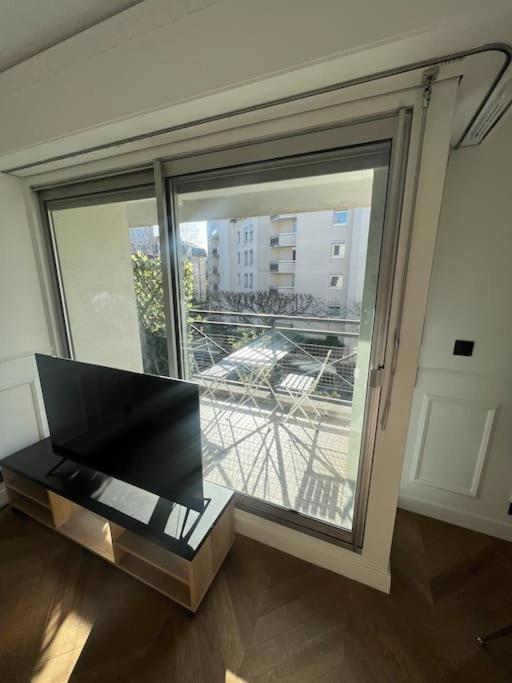 Parisian Style Apartment Maisons-Alfort Dış mekan fotoğraf